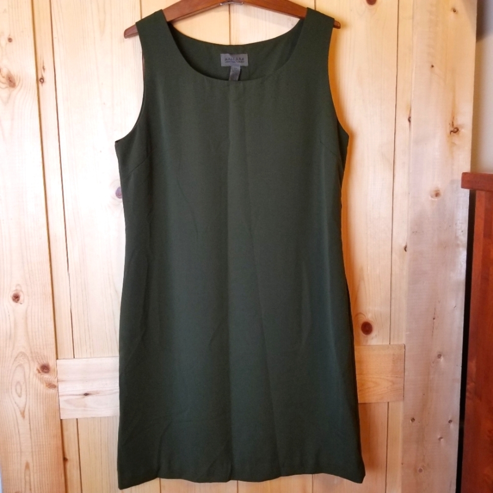 Uniform John Paul Richard Dark Green Sleeveless Lined Side Zip Shift Dress